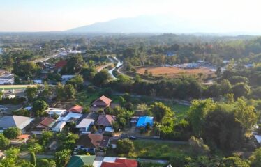 ขายที่ดิน 2 แปลง ไฟฟ้าน้ำประปาพร้อม โฉนดพน้อมโอน อยู่ในแหล่งชุมชน ที่ตั้ง ต.สันโป่ง อ.แม่ริม จ.เชียงใหม่